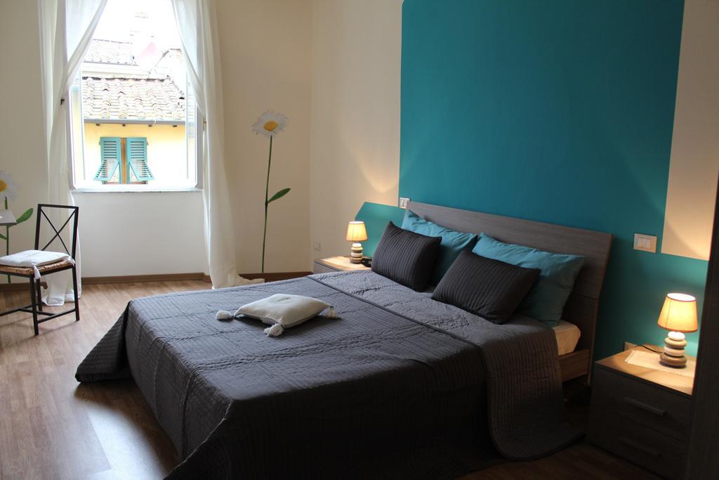 لوكا L'Iris B&B الغرفة الصورة