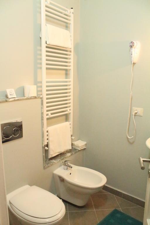 لوكا L'Iris B&B الغرفة الصورة