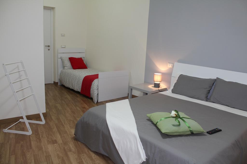 لوكا L'Iris B&B الغرفة الصورة