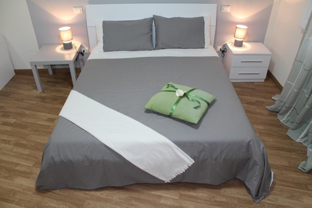 لوكا L'Iris B&B الغرفة الصورة